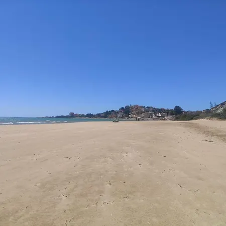 Punta Piccola Sul Mare * Порт-Эмпедокле