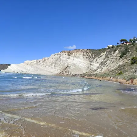 Punta Piccola Sul Mare