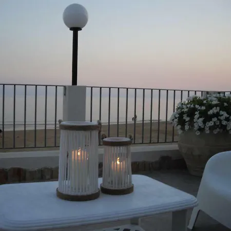 Punta Piccola Sul Mare Holiday home *